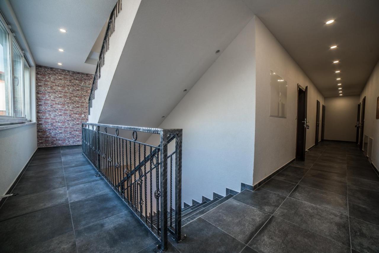 Apartments And Rooms Villa Majestic Bihać Exteriér fotografie